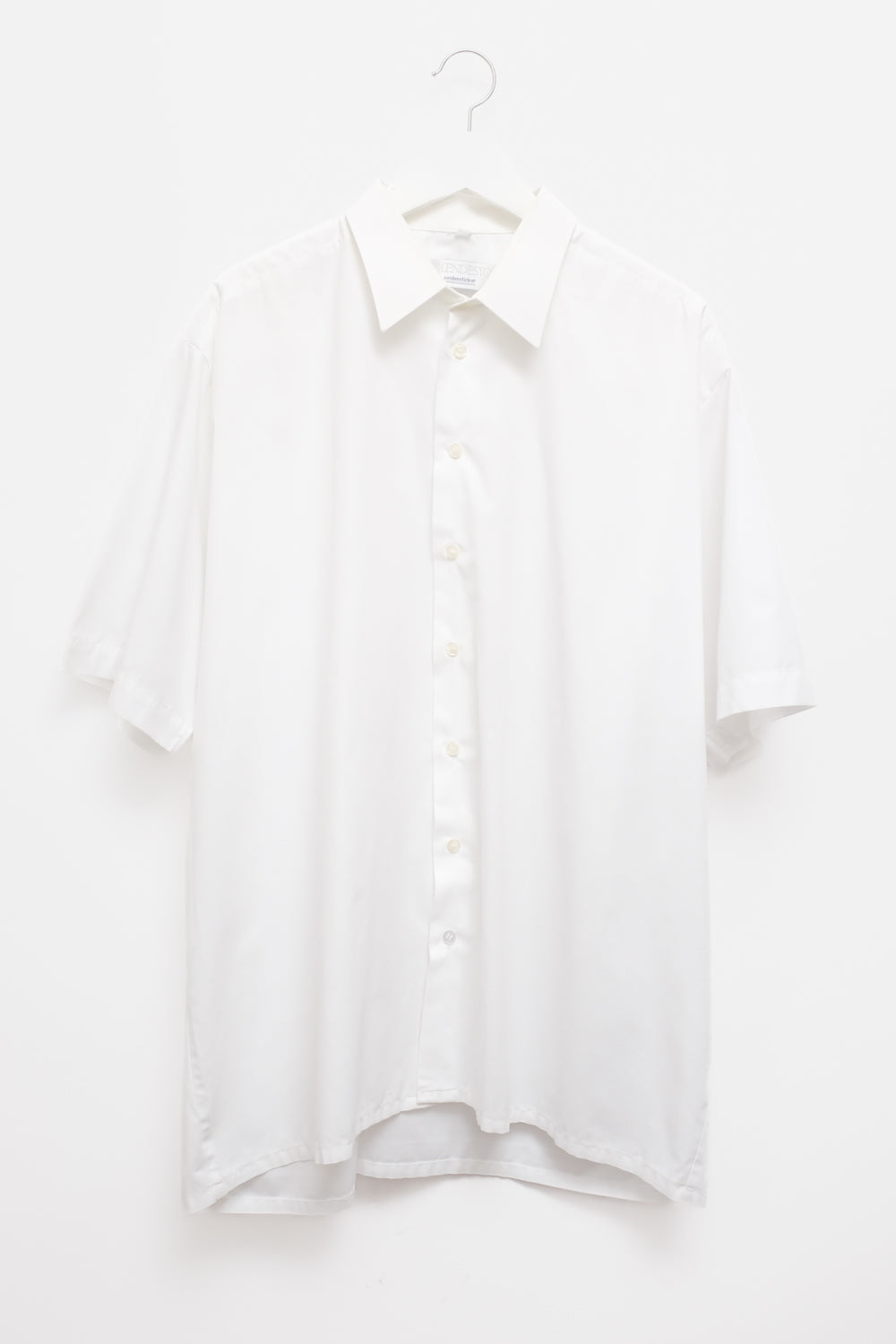 CLASSY SHORT ARMS WHITE OVERSIZE SHIRT