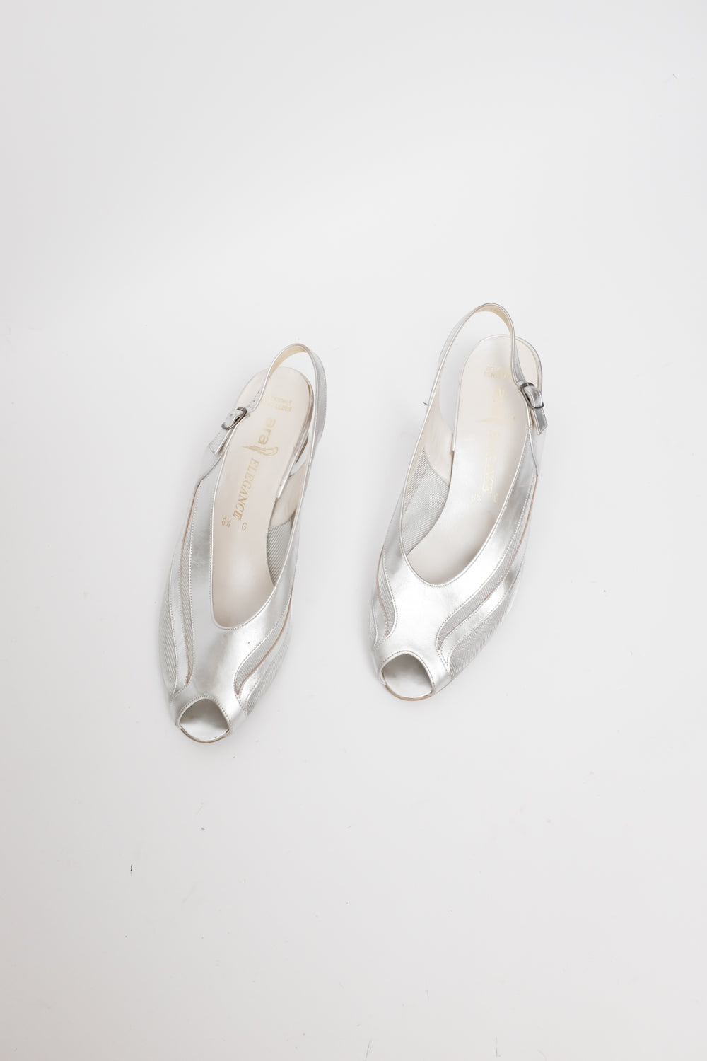 LUCID SILVER LEATHER 39 40 SANDALS