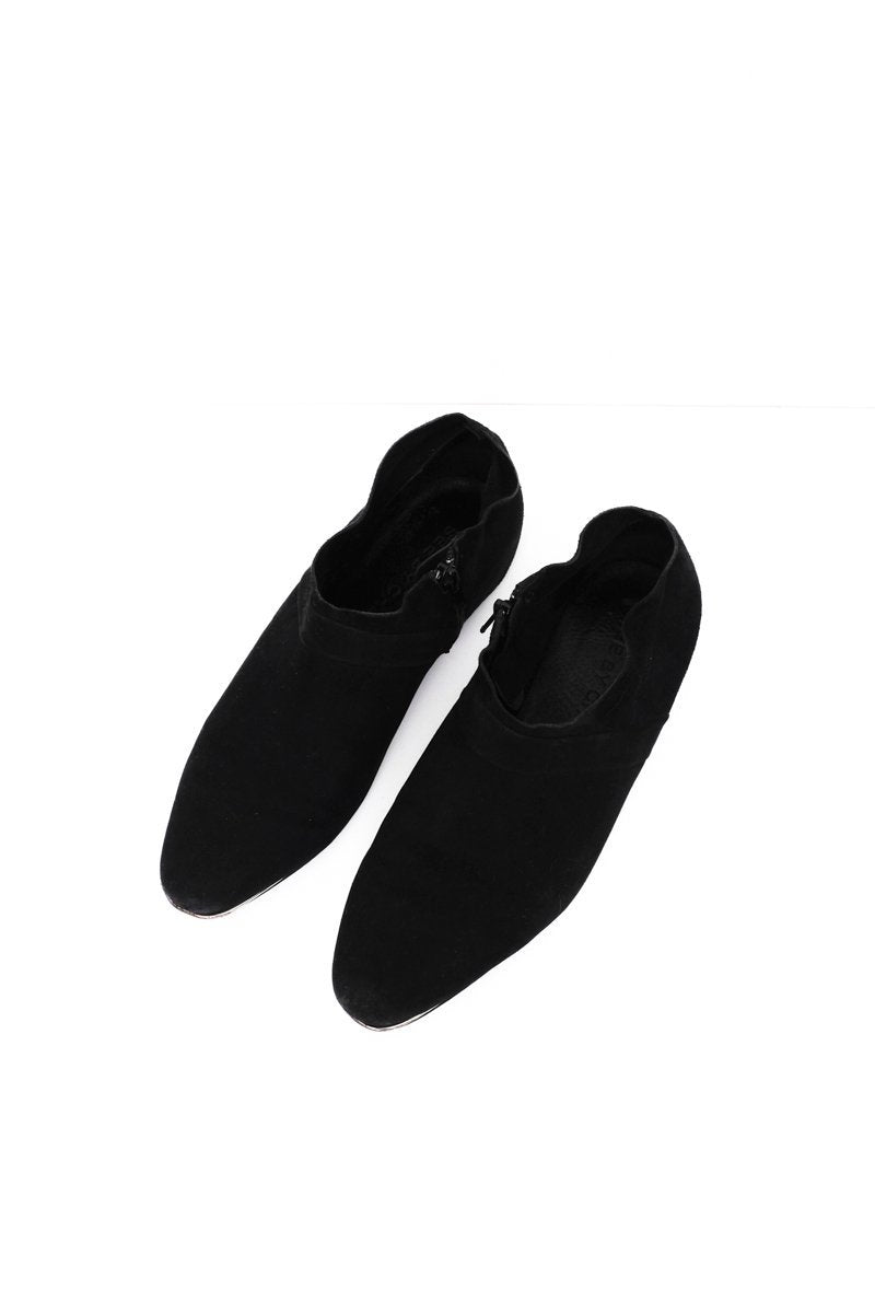 0566_CHLOÉ 39 BLACK SUEDE LEATHER SLIP-ON BOOTS