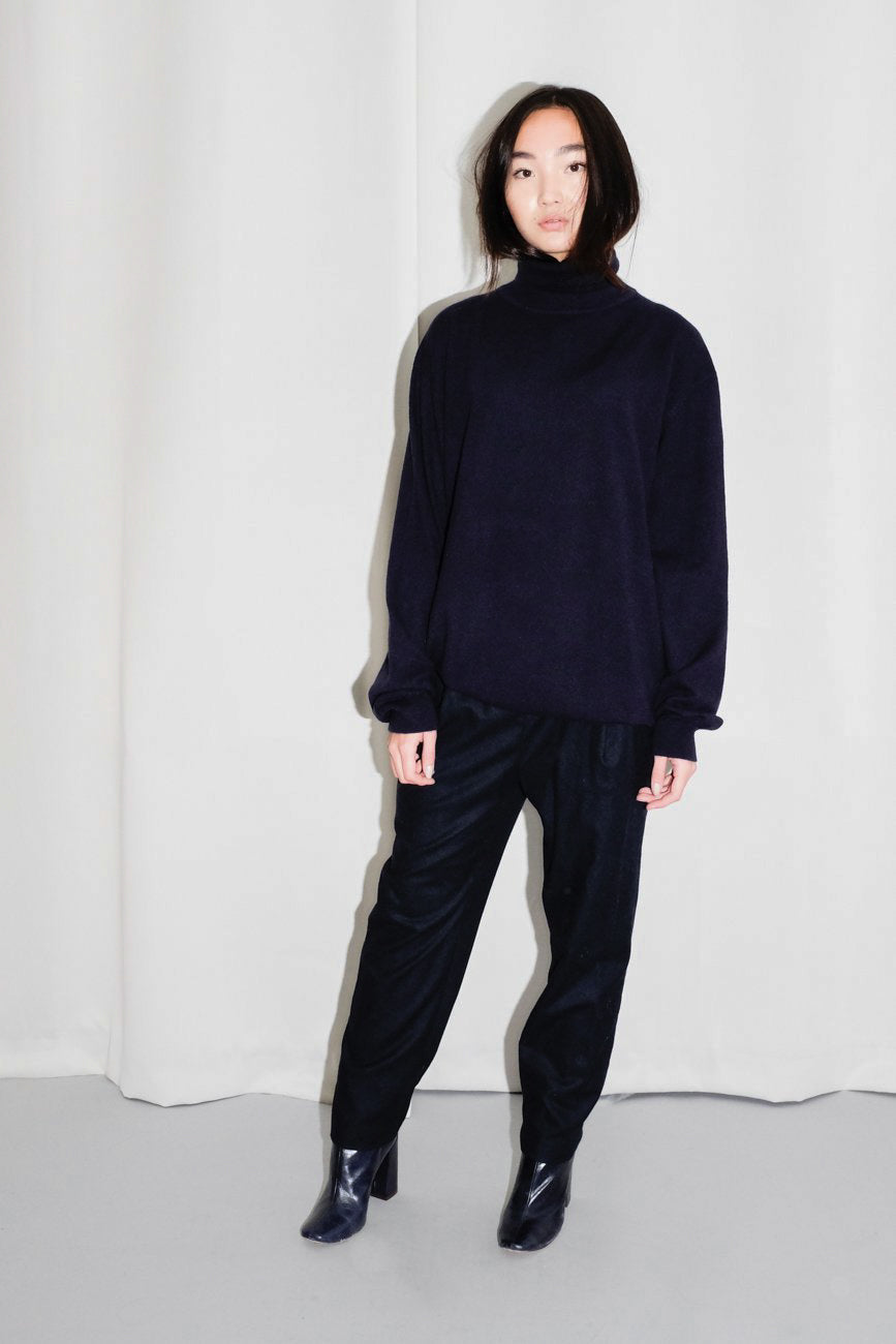 PURE WOOL PRINGLE SCOTLAND NIGHTBLUE BLACK TURTLE KNIT
