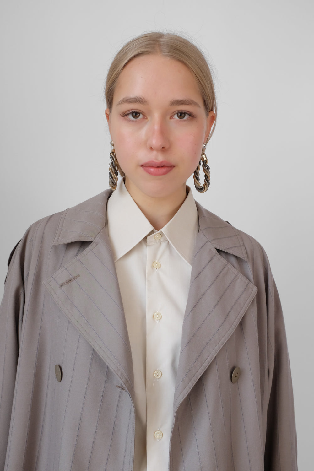 PURE COTTON BEIGE POINTY COLLAR VINTAGE SHIRT