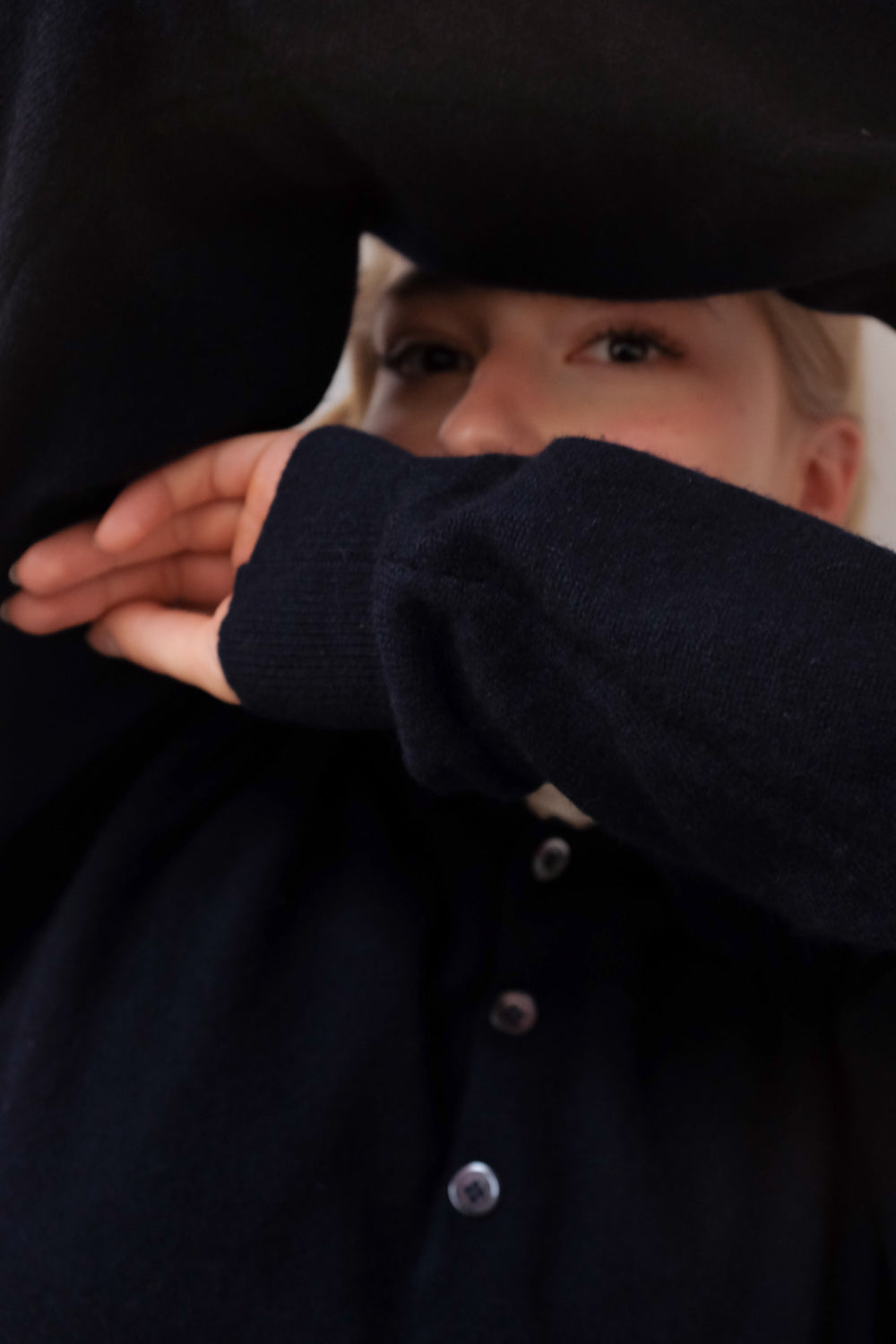 PURE CASHMERE NIGHTLBLUE POLO SWEATER