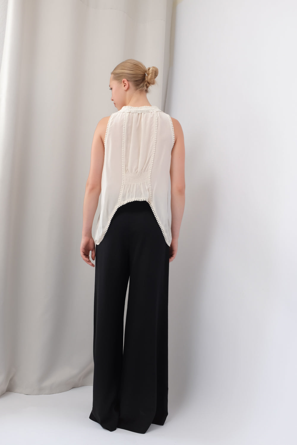 PURE SILK VISCOSE LACE CREAM VEST TOP