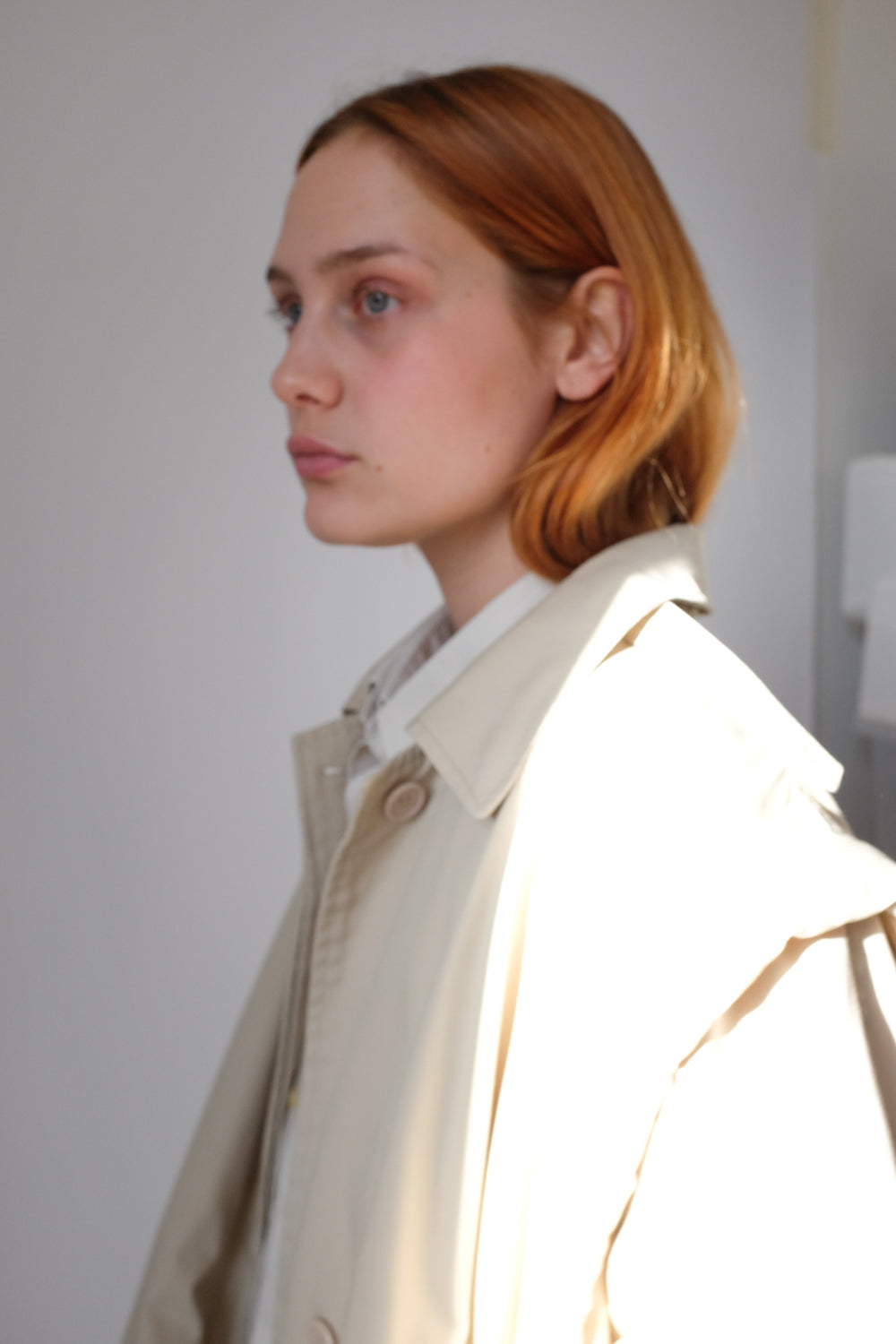 VINTAGE EXTRA BOLD SHOULDERS TRENCH