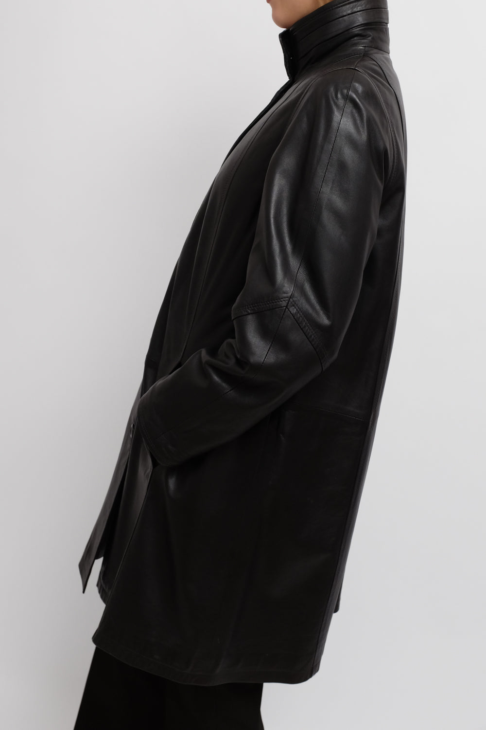 VINTAGE WARM BLACK LEATHER COAT