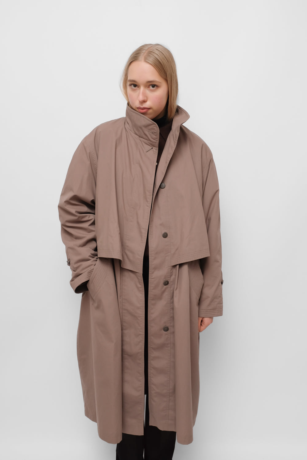 WARM BROWN VINTAGE COAT