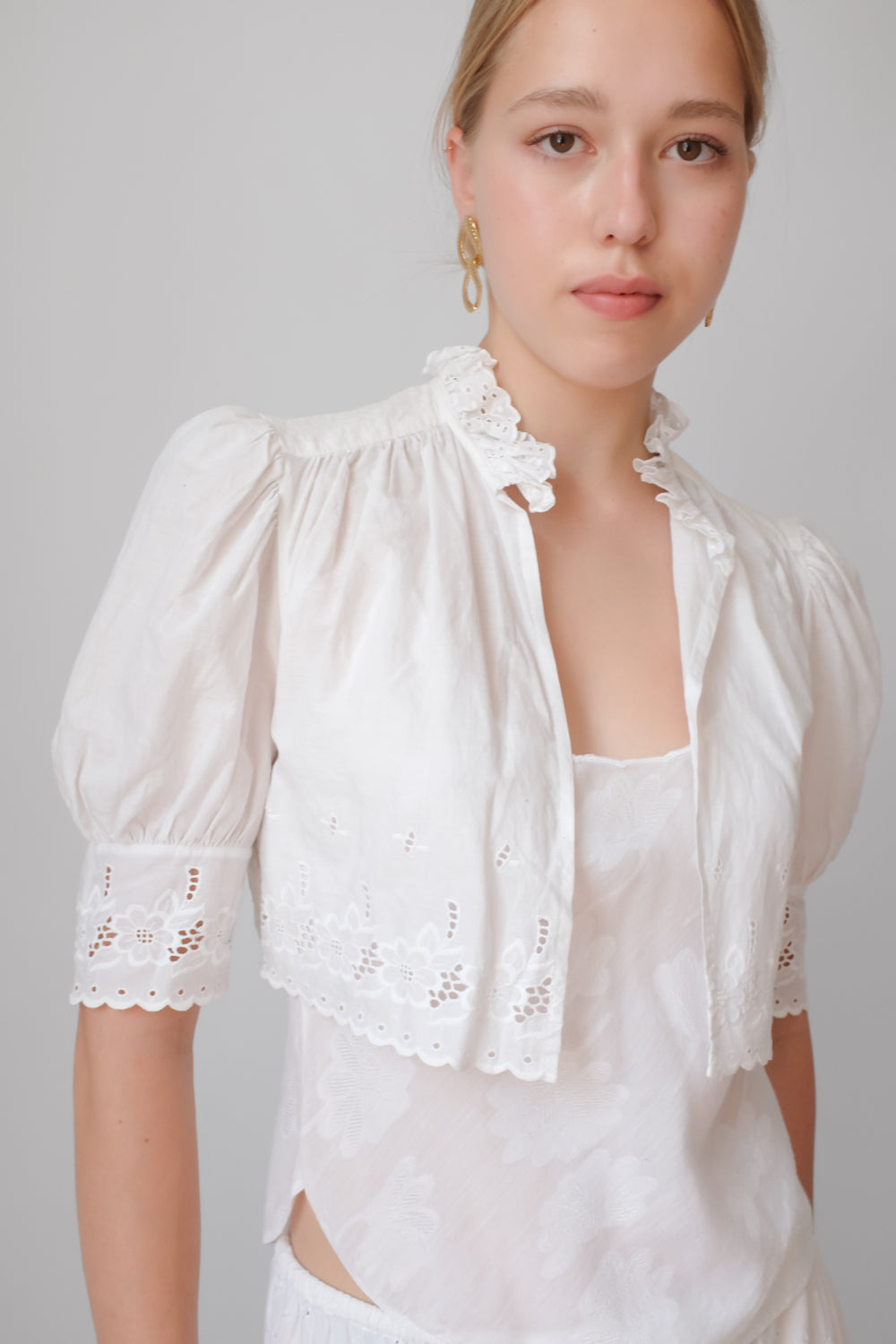 PURE COTTON ANTIQUE VINTAGE LACE CROP JACKET