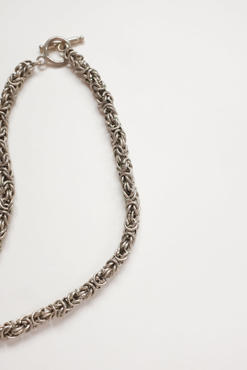 VINTAGE BOLD CHAIN NECKLACE