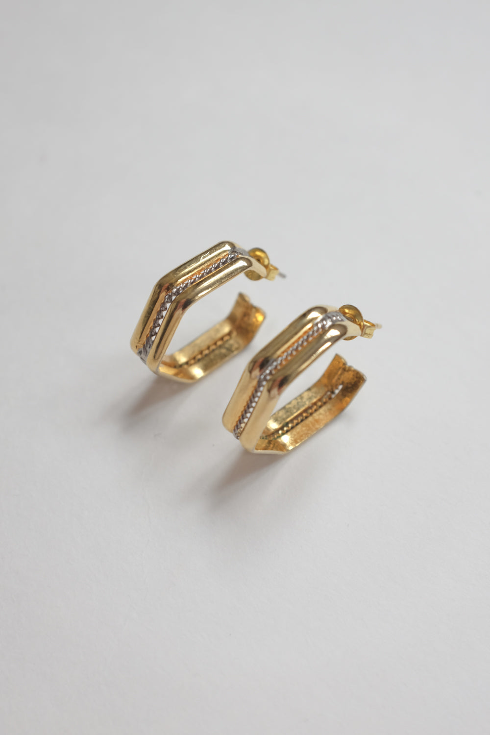 VINTAGE BOLD GOLD SILVER HOOPS