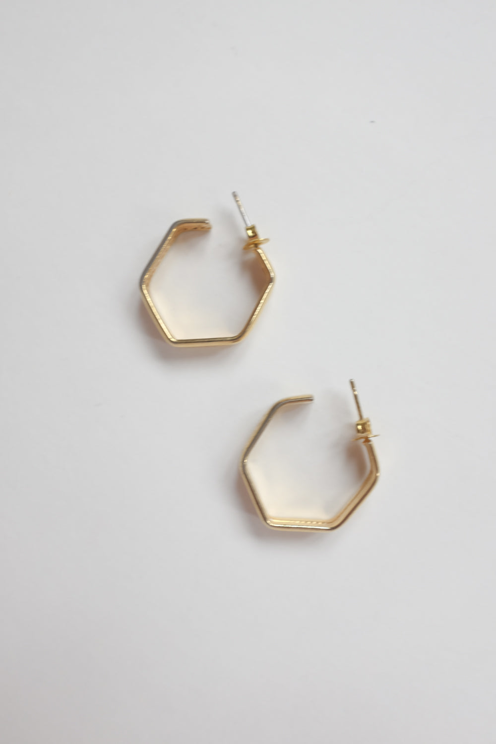 VINTAGE BOLD GOLD SILVER HOOPS