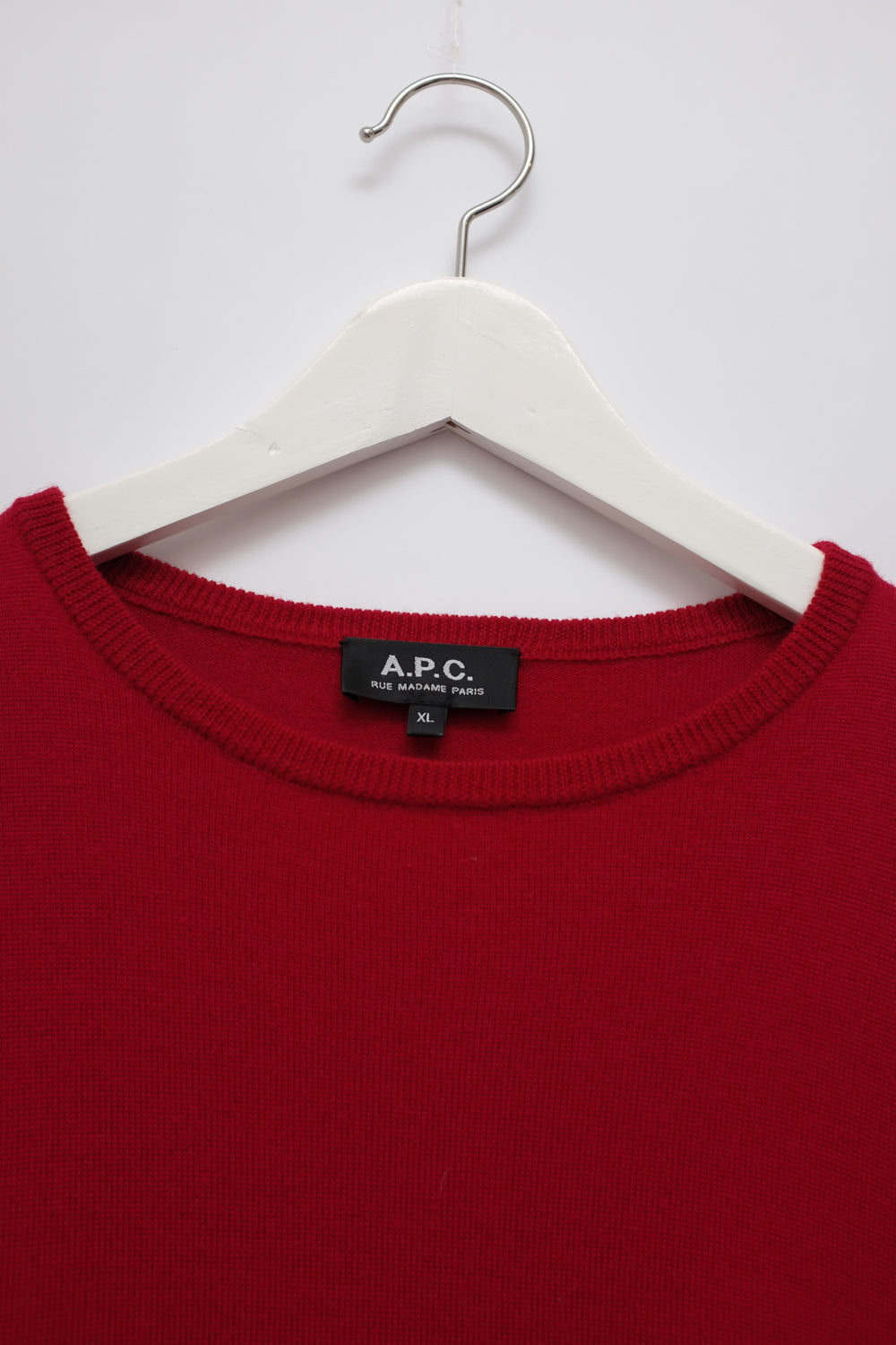 PURE MERINO A.P.C. RED OVERSIZE SWEATER