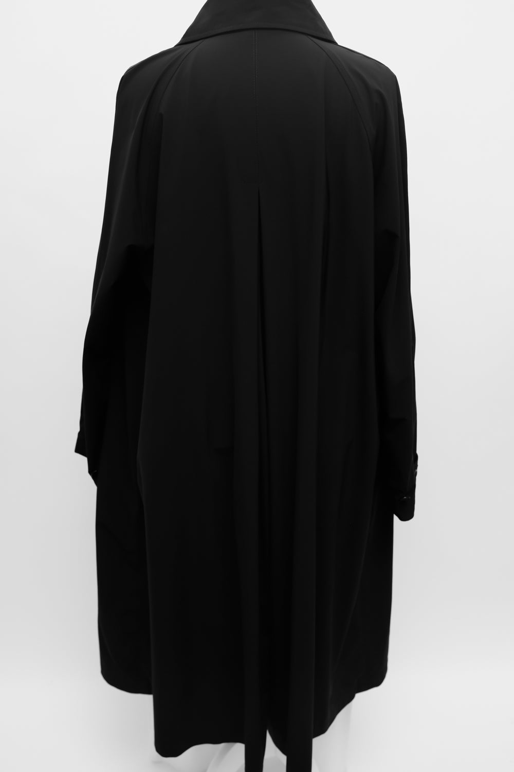 TECHNICAL BLACK RAIN TRENCH COAT