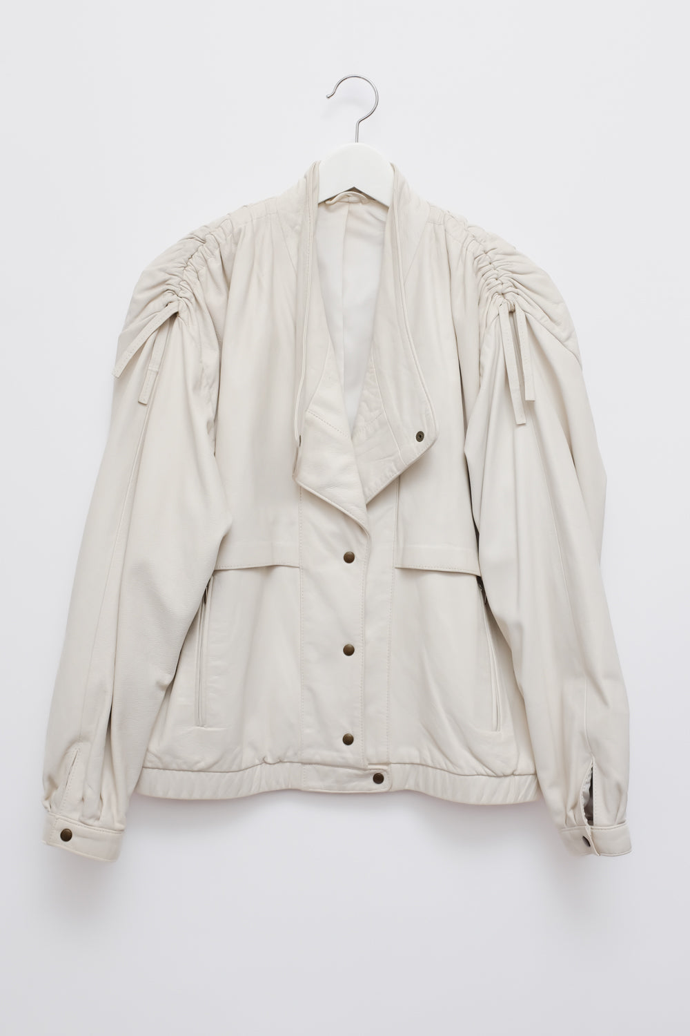 VINTAGE WHITE LEATHER BOMBER JACKET