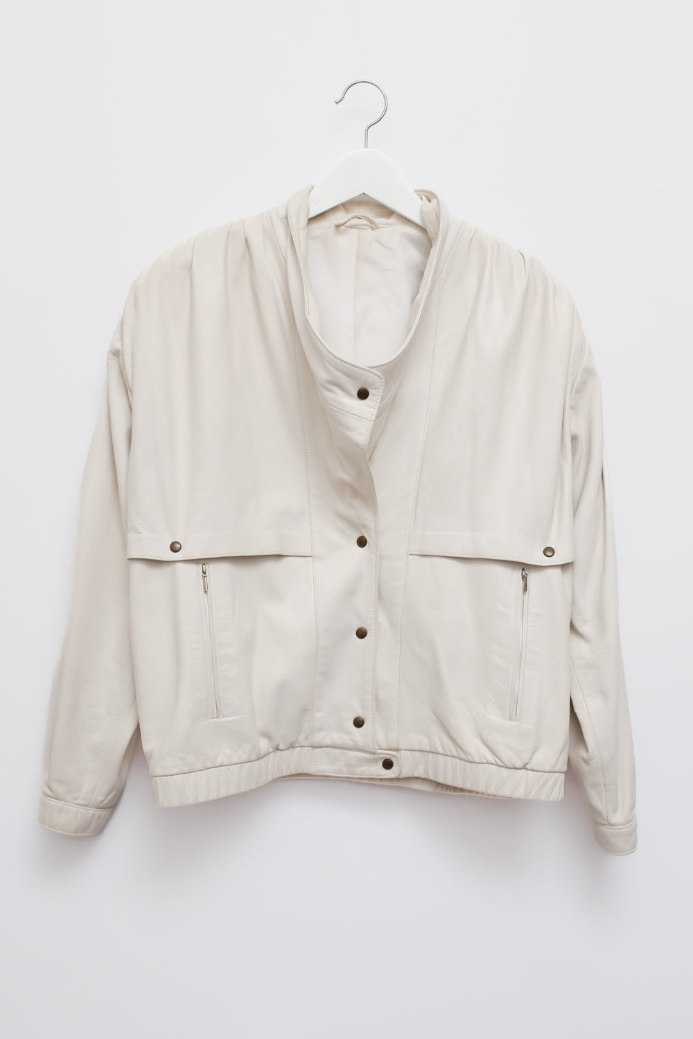 VINTAGE WHITE LEATHER BOMBER JACKET