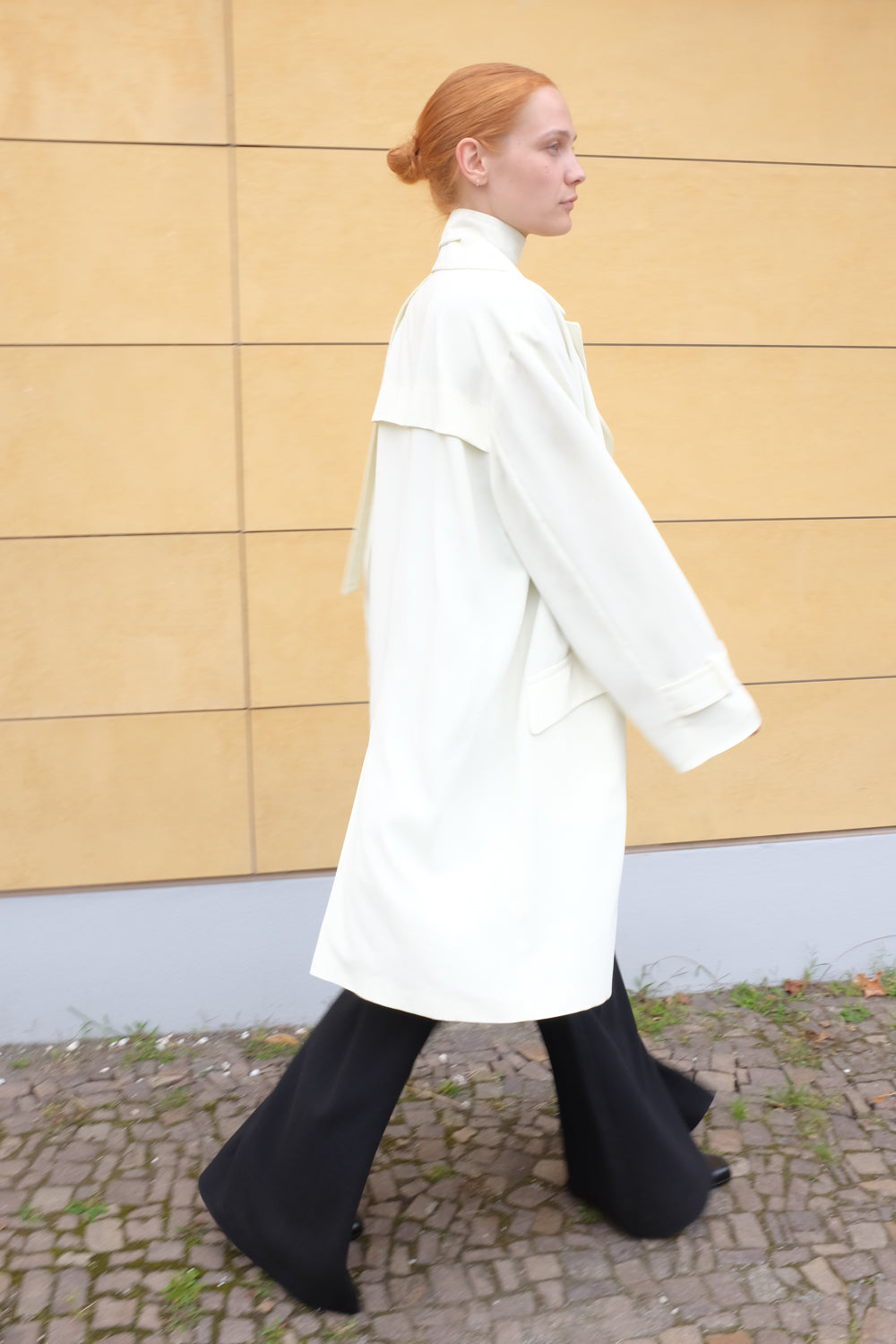CREAM VINTAGE FLOWY TRENCH COAT