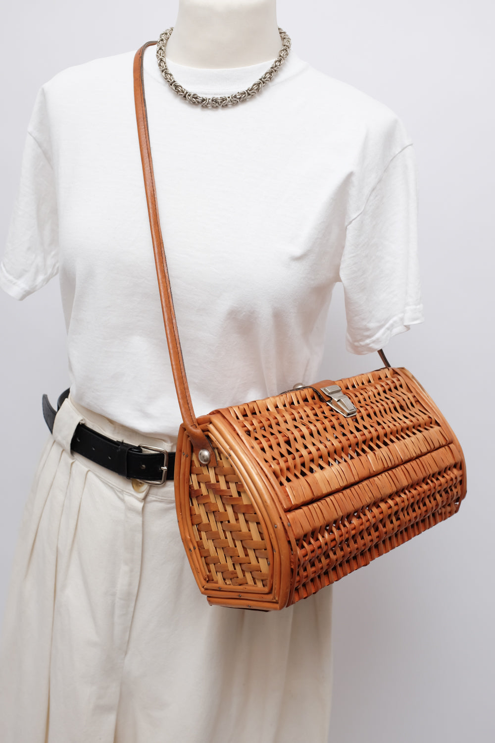 BASKET VINTAGE BAG