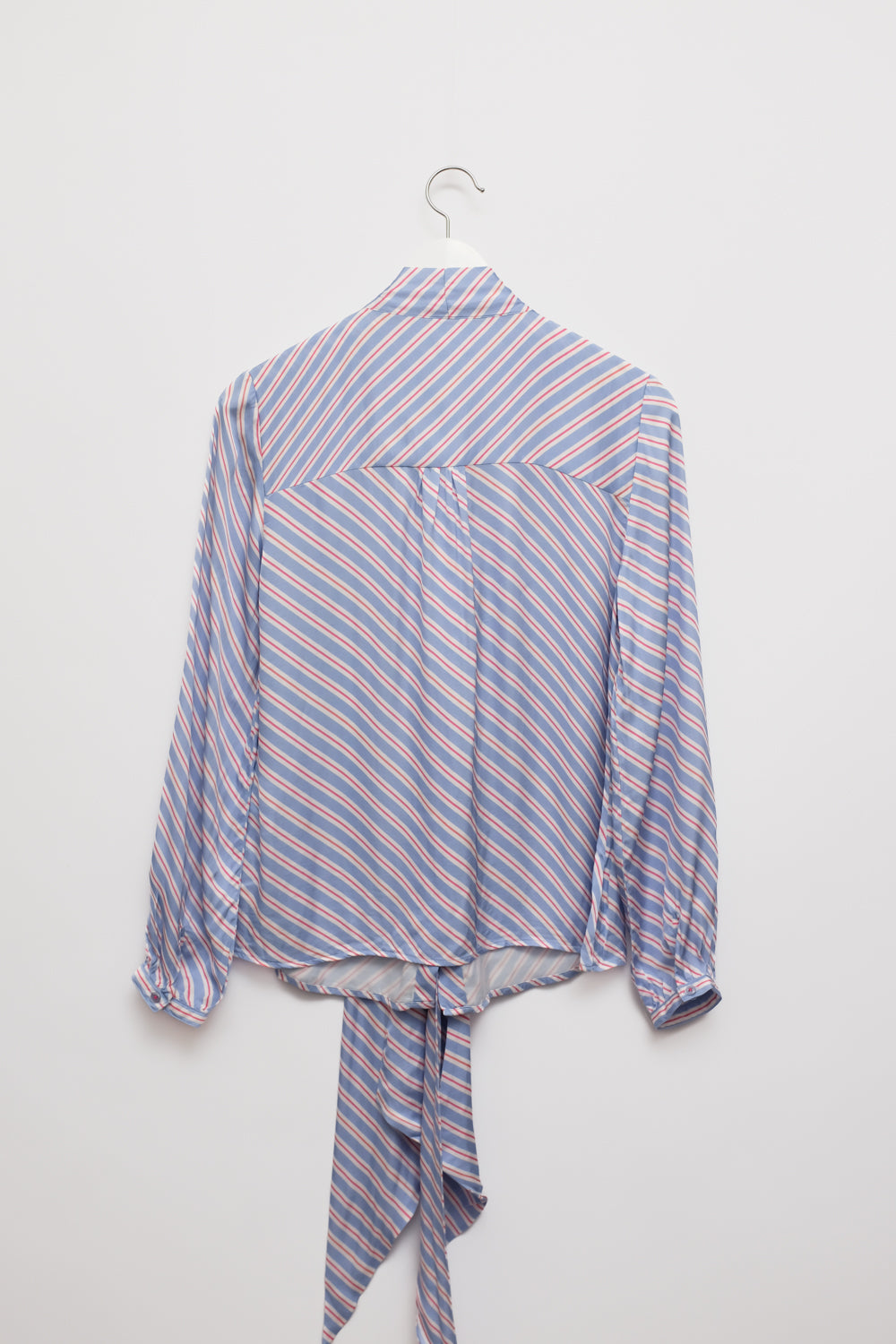 PURE SATIN VISCOSE STRIPED TIE BLOUSE