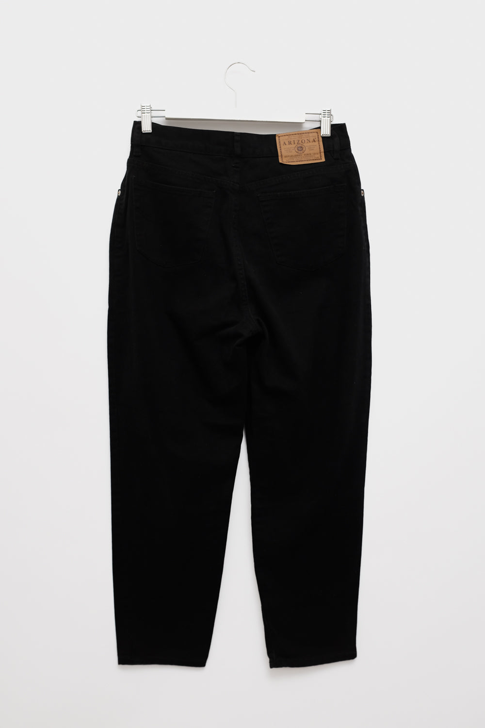 BLACK BARREL VINTAGE DENIM PANTS