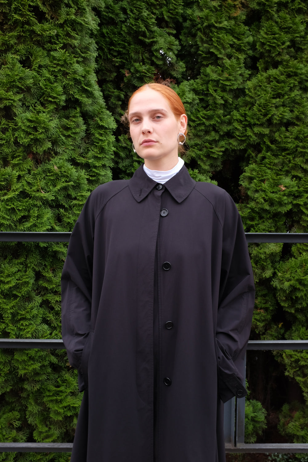TECHNICAL BLACK RAIN TRENCH COAT