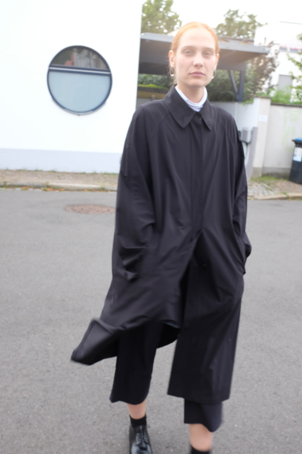 TECHNICAL BLACK RAIN TRENCH COAT