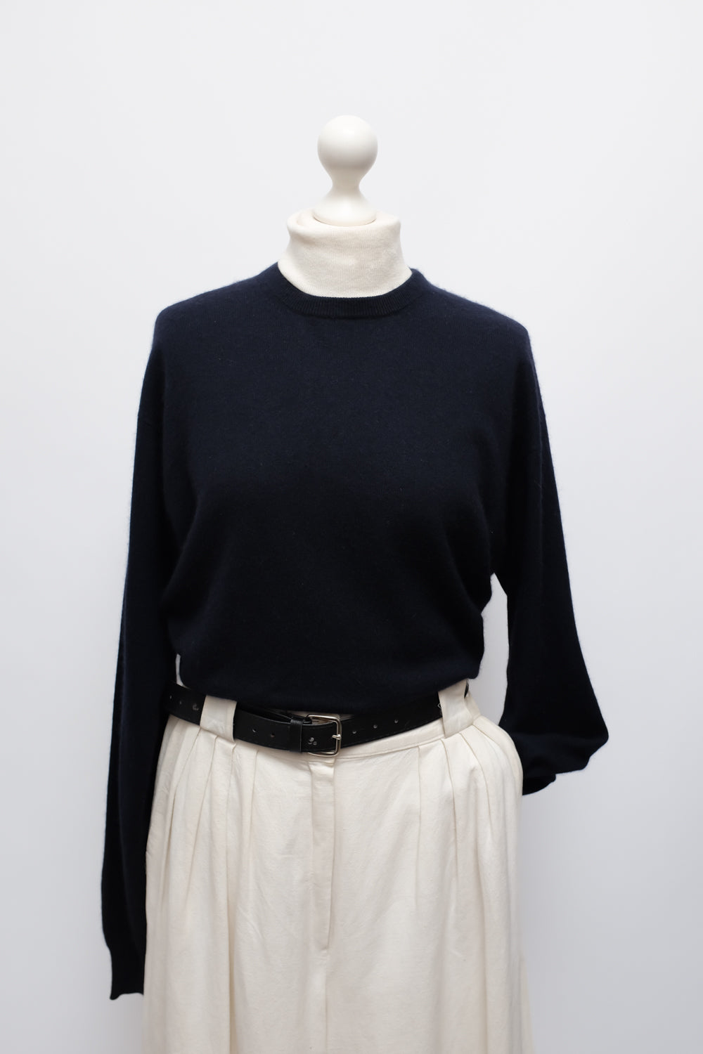 PURE CASHMERE SILK NIGHTBLUE OVERSIZE SWEATER