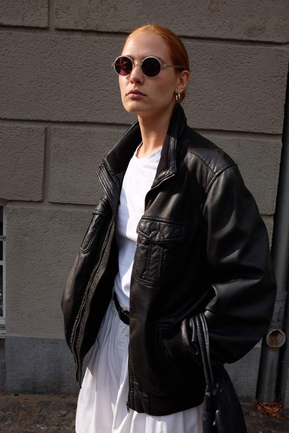 VINTAGE BLACK LEATHER OVERSIZE BOMBER