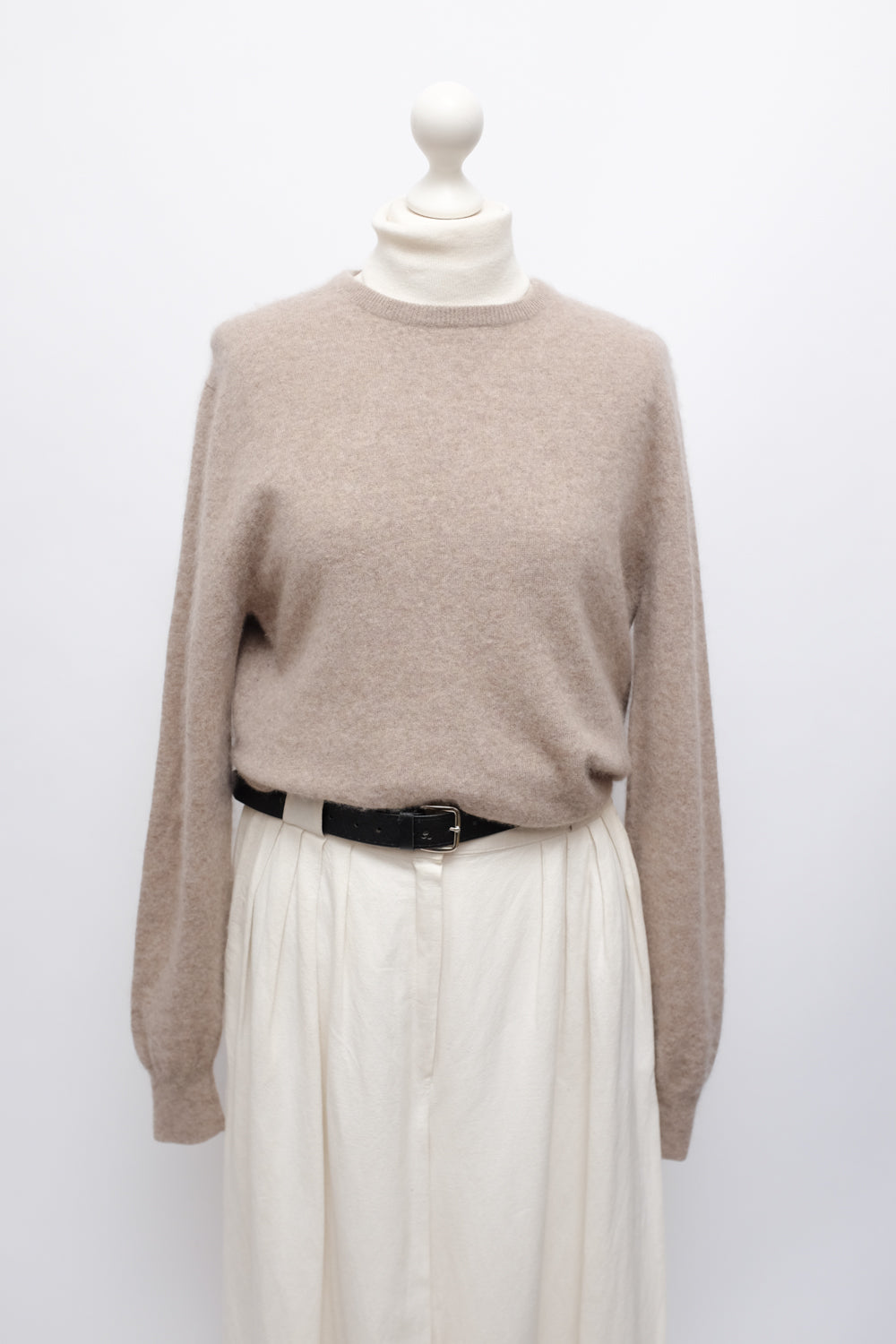 PURE CASHMERE BEIGE FLUFFY SWEATER