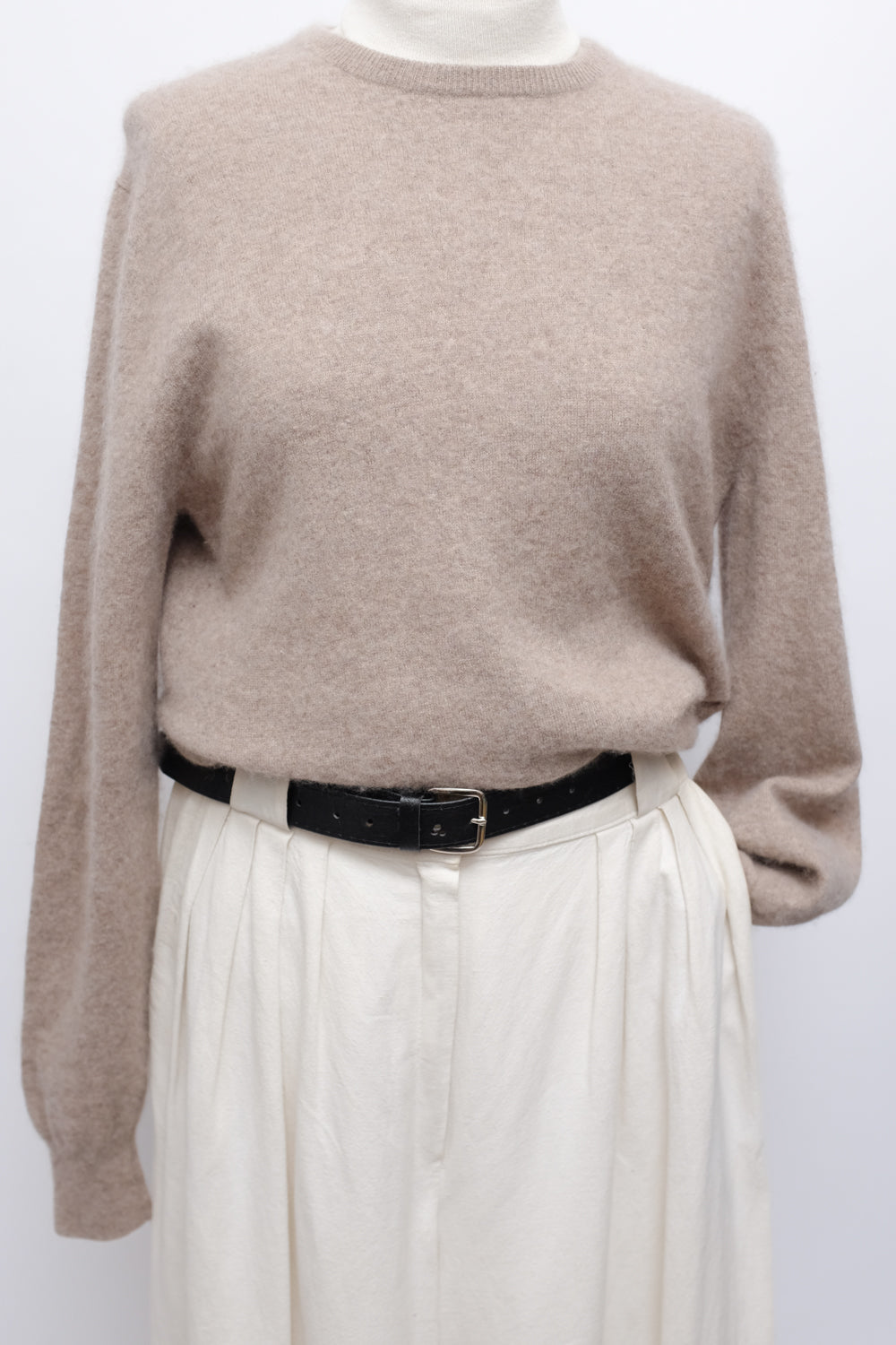 PURE CASHMERE BEIGE FLUFFY SWEATER