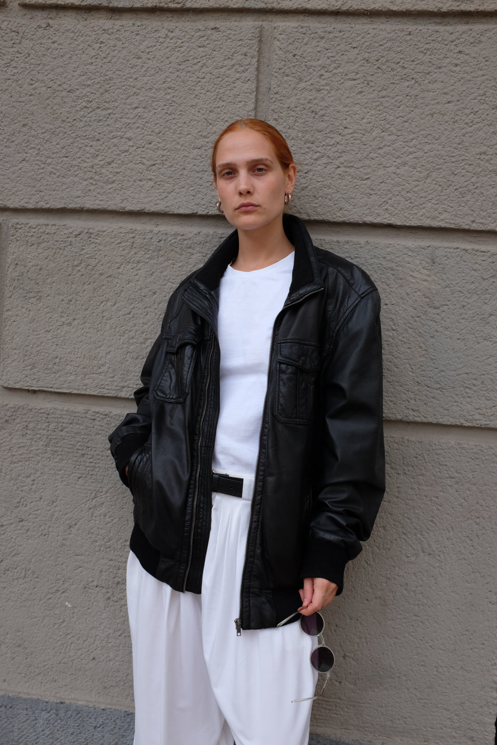 VINTAGE BLACK LEATHER OVERSIZE BOMBER