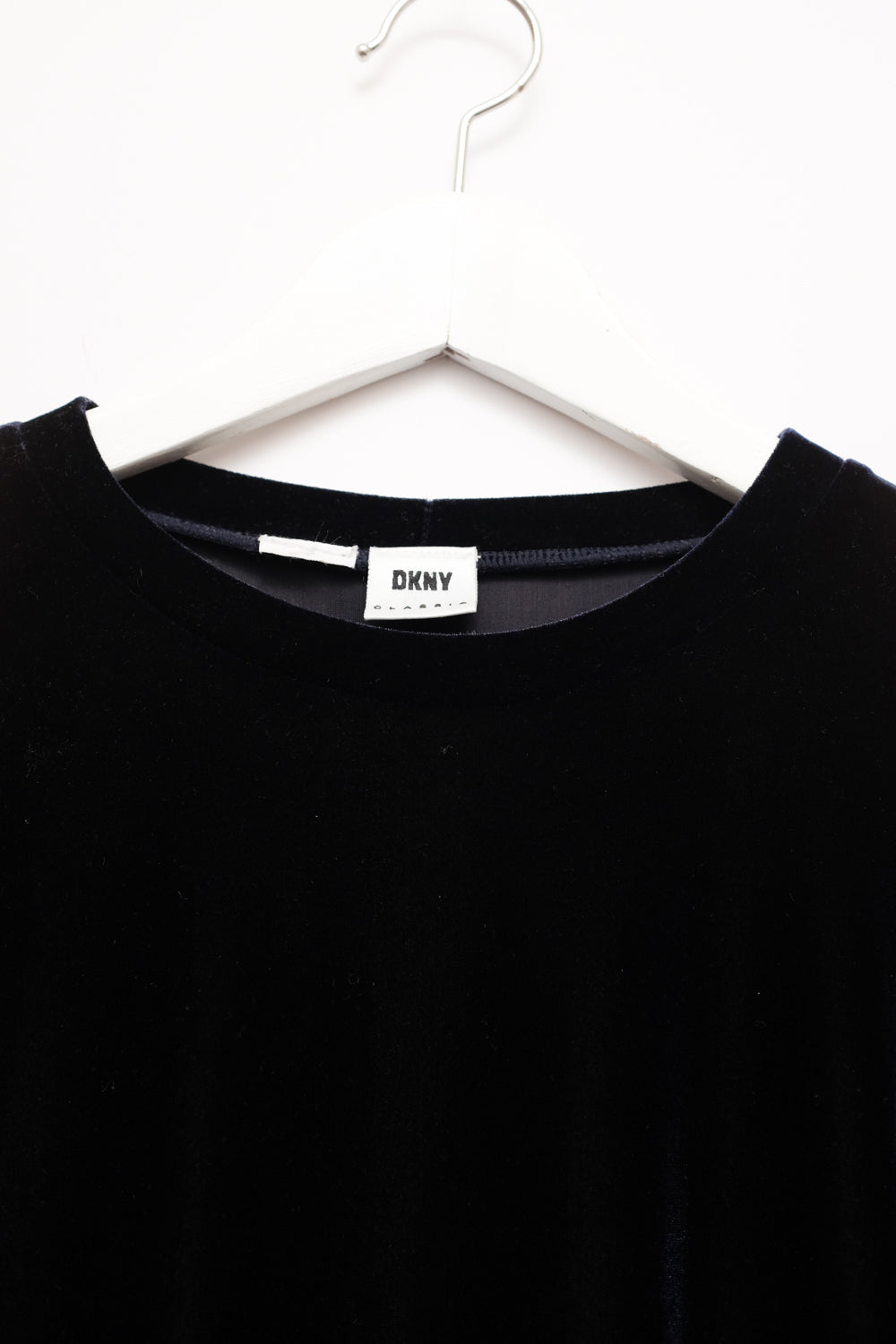 VINTAGE DKNY VELVET TEE