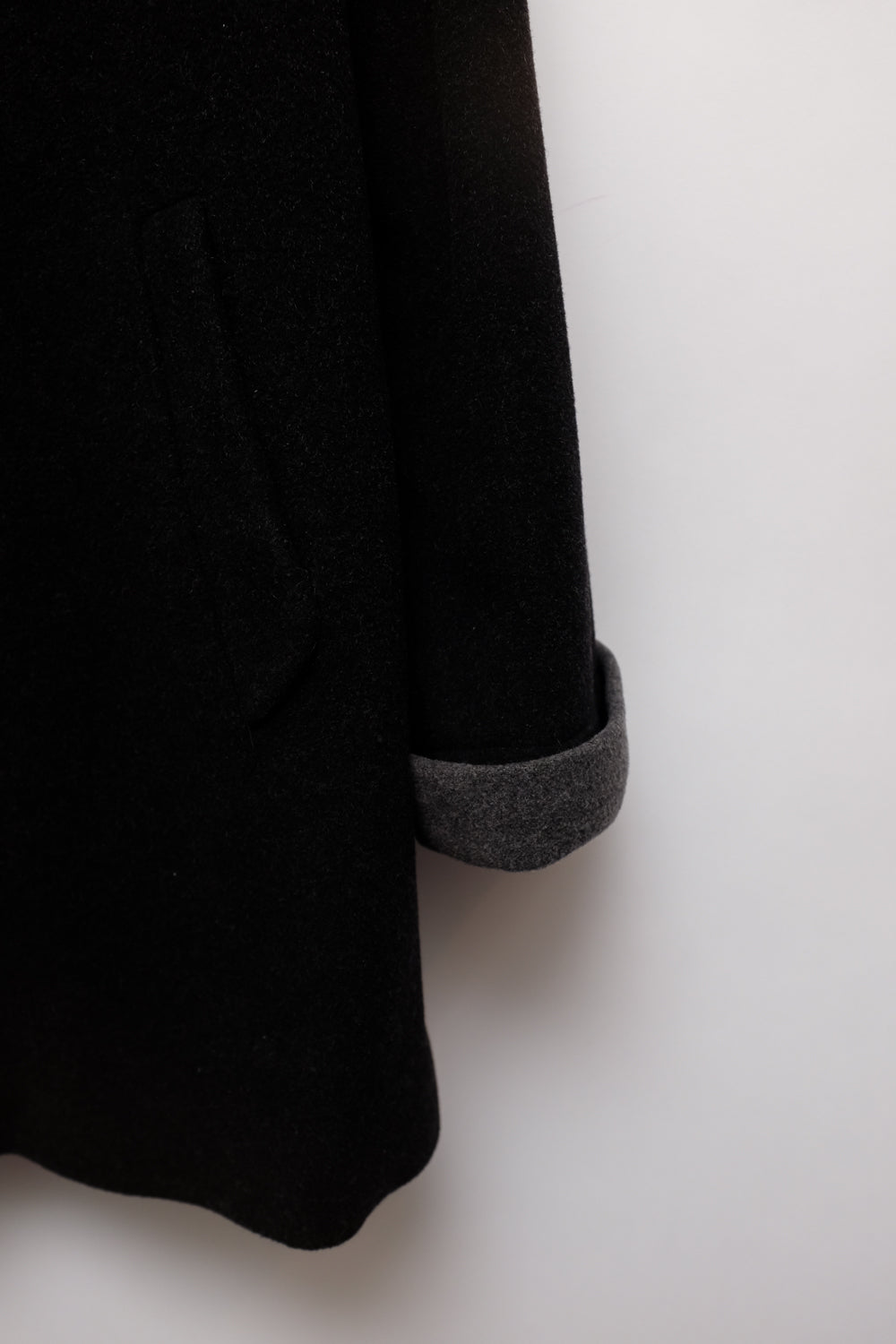WOOL CASHMERE SCARF GREY BLACK COAT