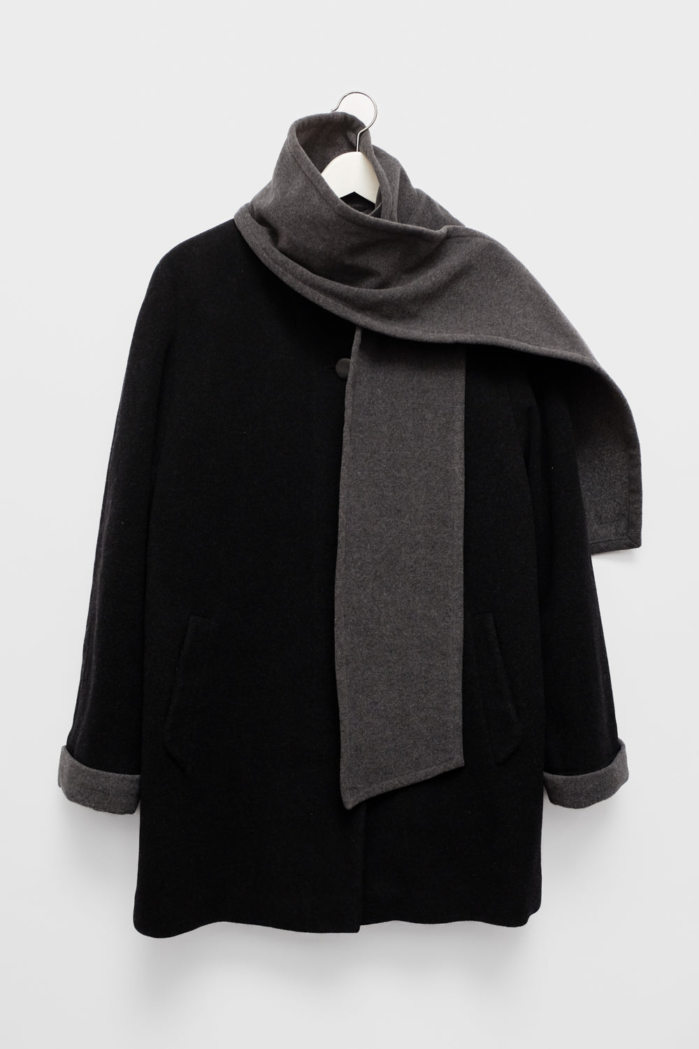 WOOL CASHMERE SCARF GREY BLACK COAT