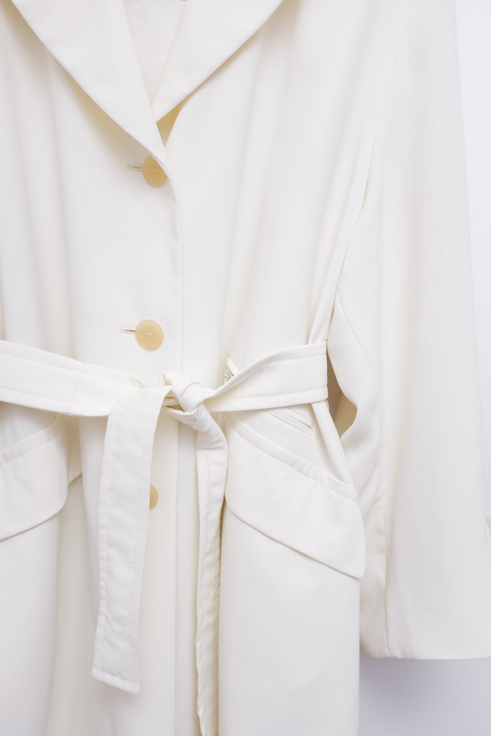 CREAM VINTAGE FLOWY TRENCH COAT