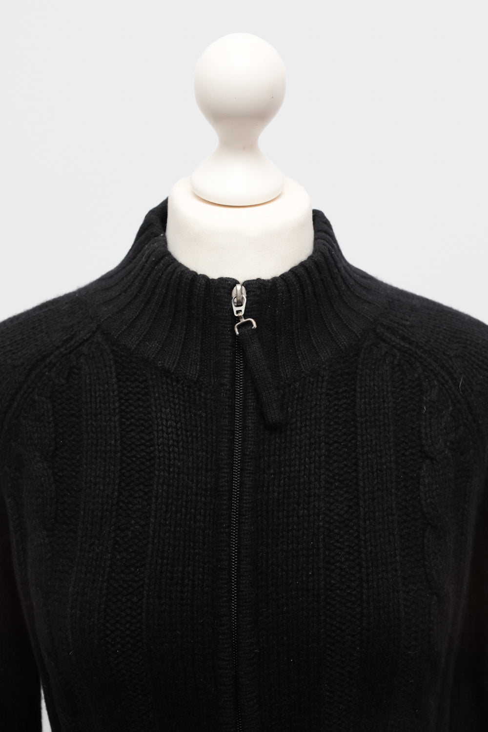 PURE CASHMERE CABLE KNIT SLIM CARDIGAN