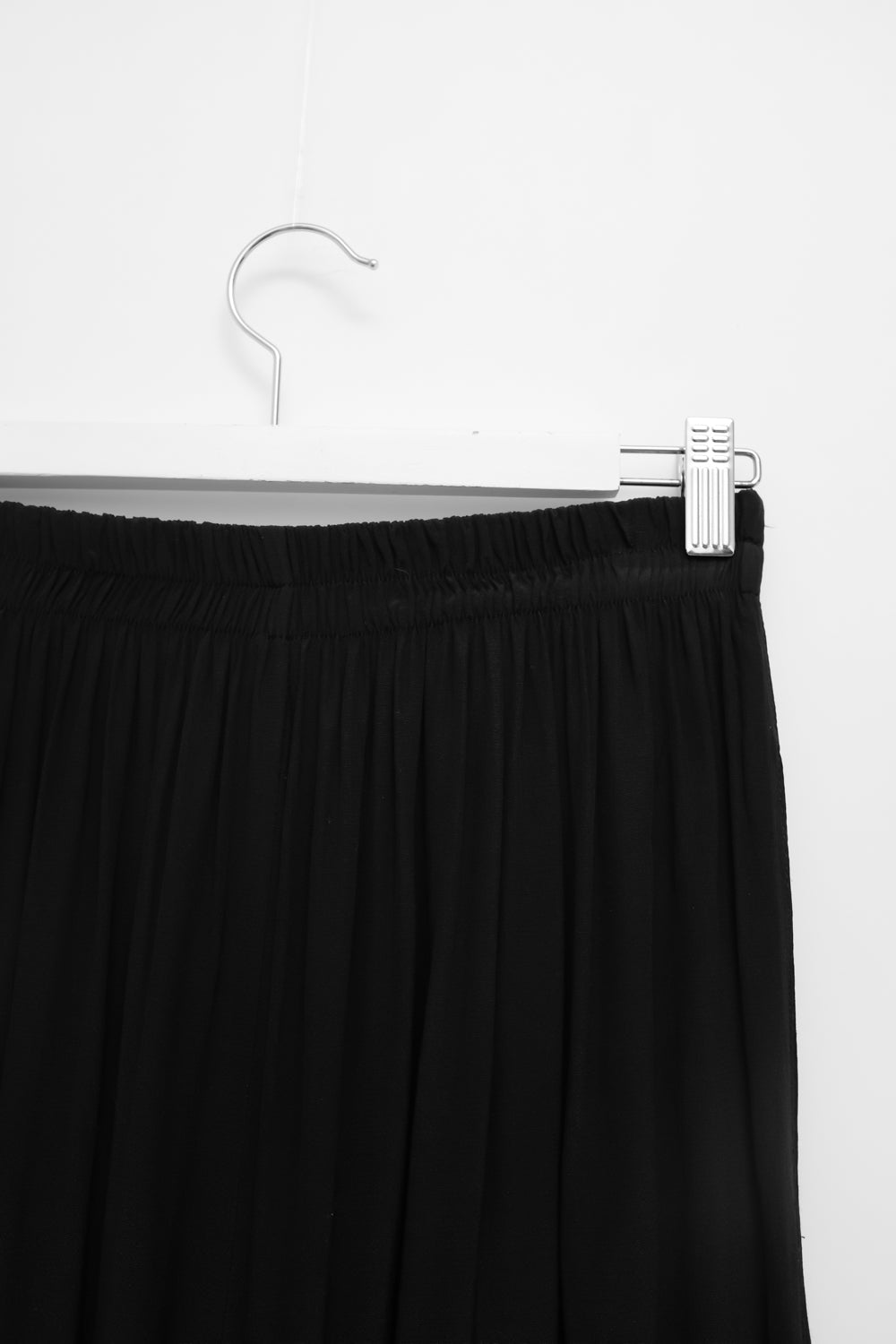 PURE VISCOSE BALLOON BLACK PANTS