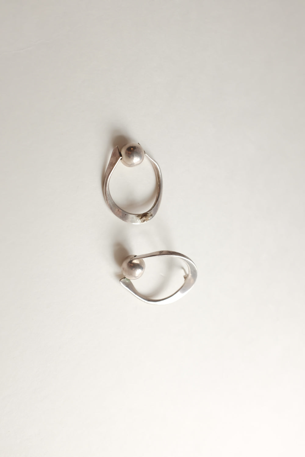 ORGANIC SHAPED BALL EARRINGS 925 SILVER