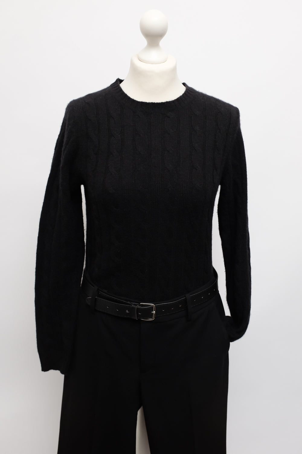 PURE CASHMERE BLACK CABLE KNIT SLIM