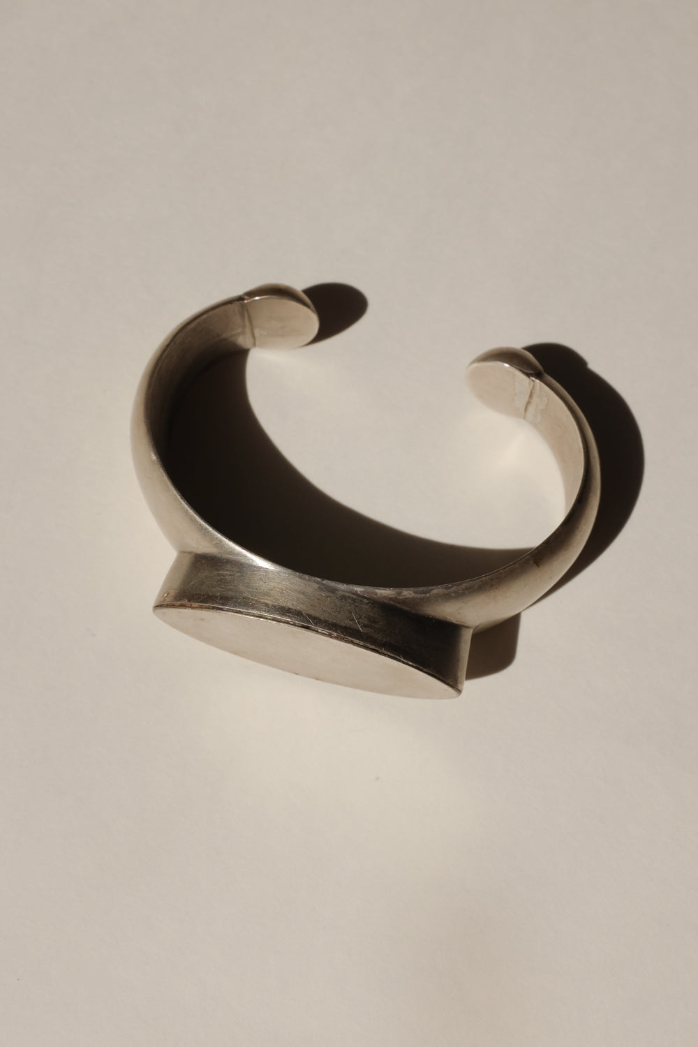 VINTAGE BOLD SILVER SIGNET BRACELET
