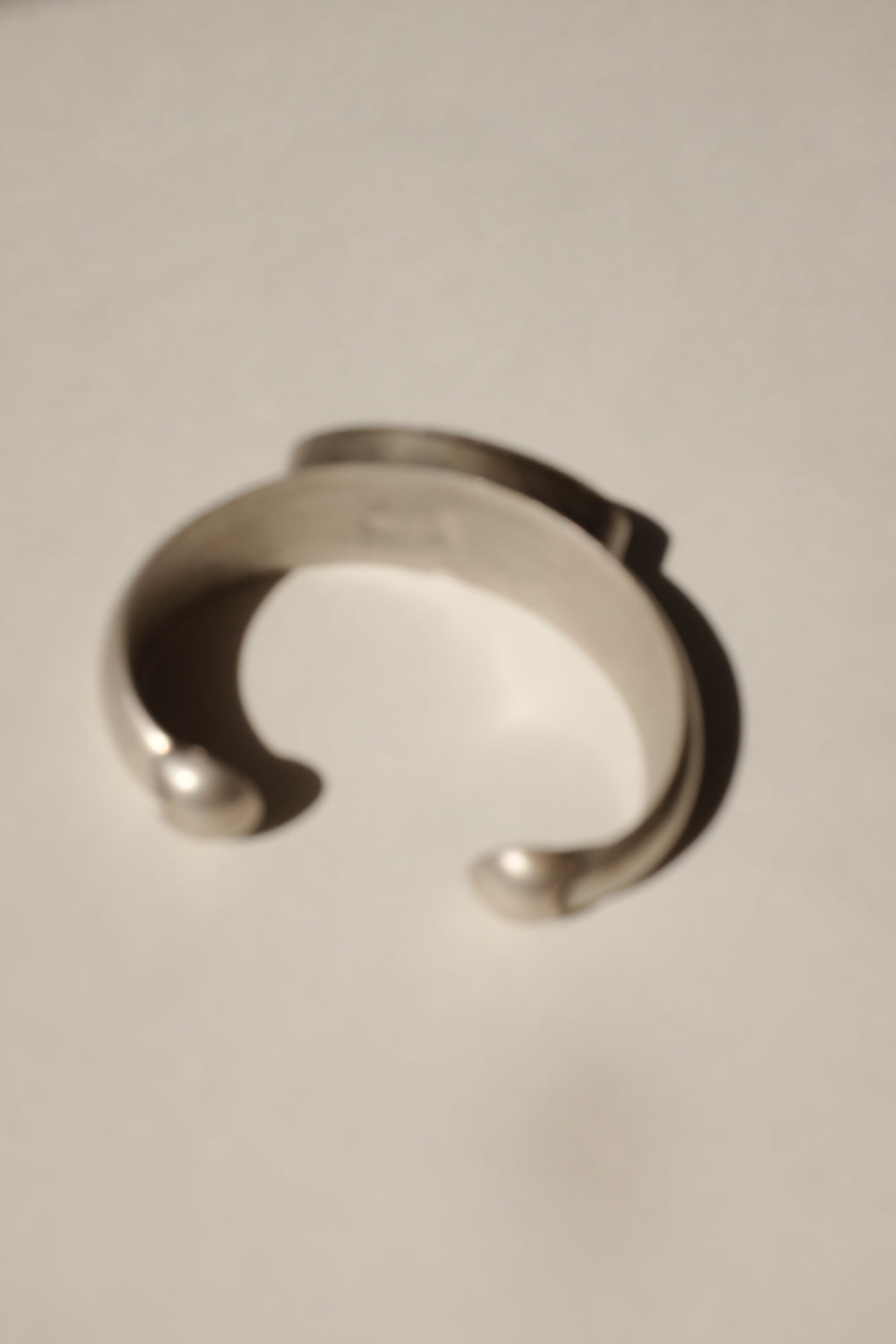 VINTAGE BOLD SILVER SIGNET BRACELET