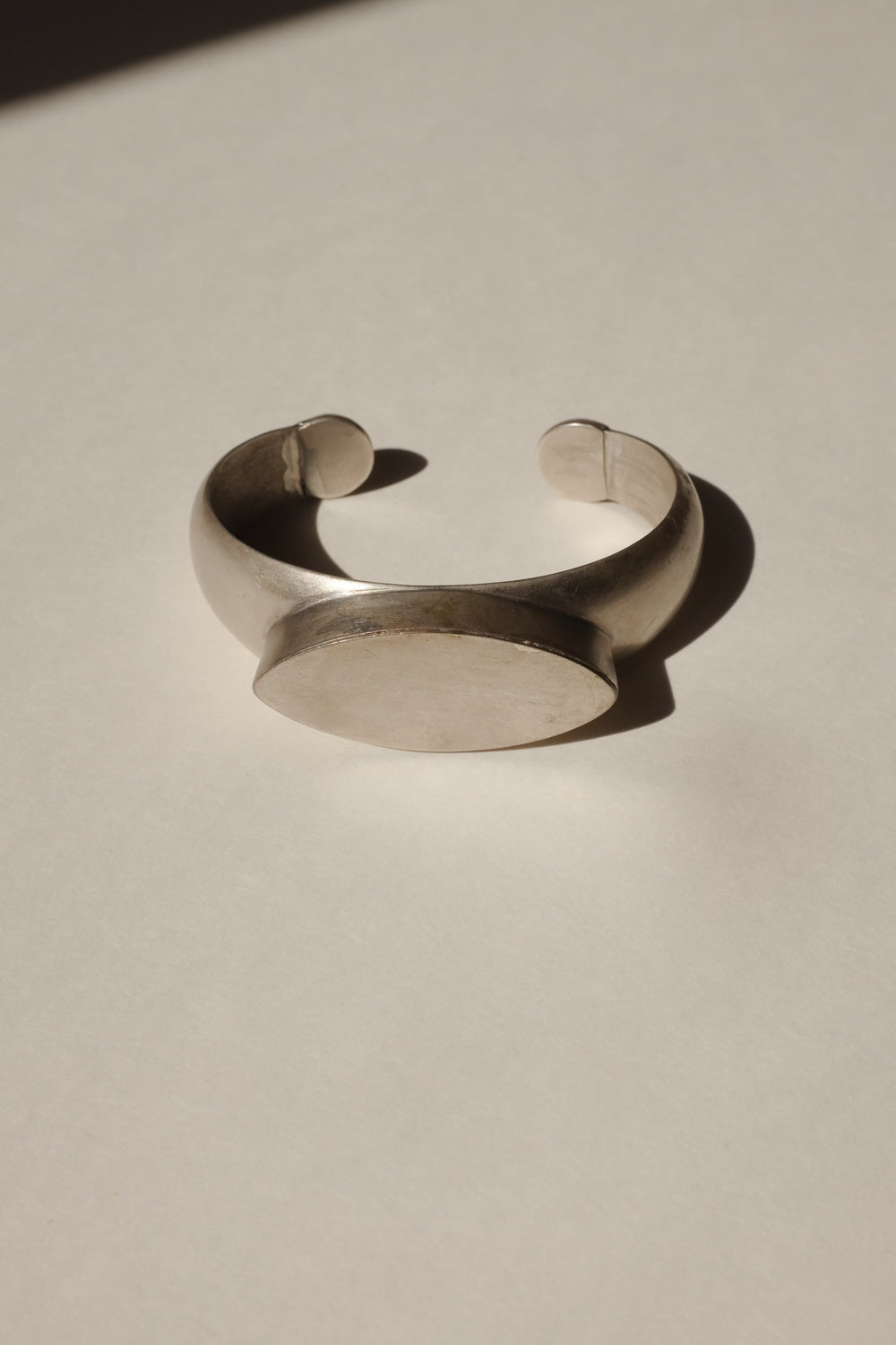 VINTAGE BOLD SILVER SIGNET BRACELET