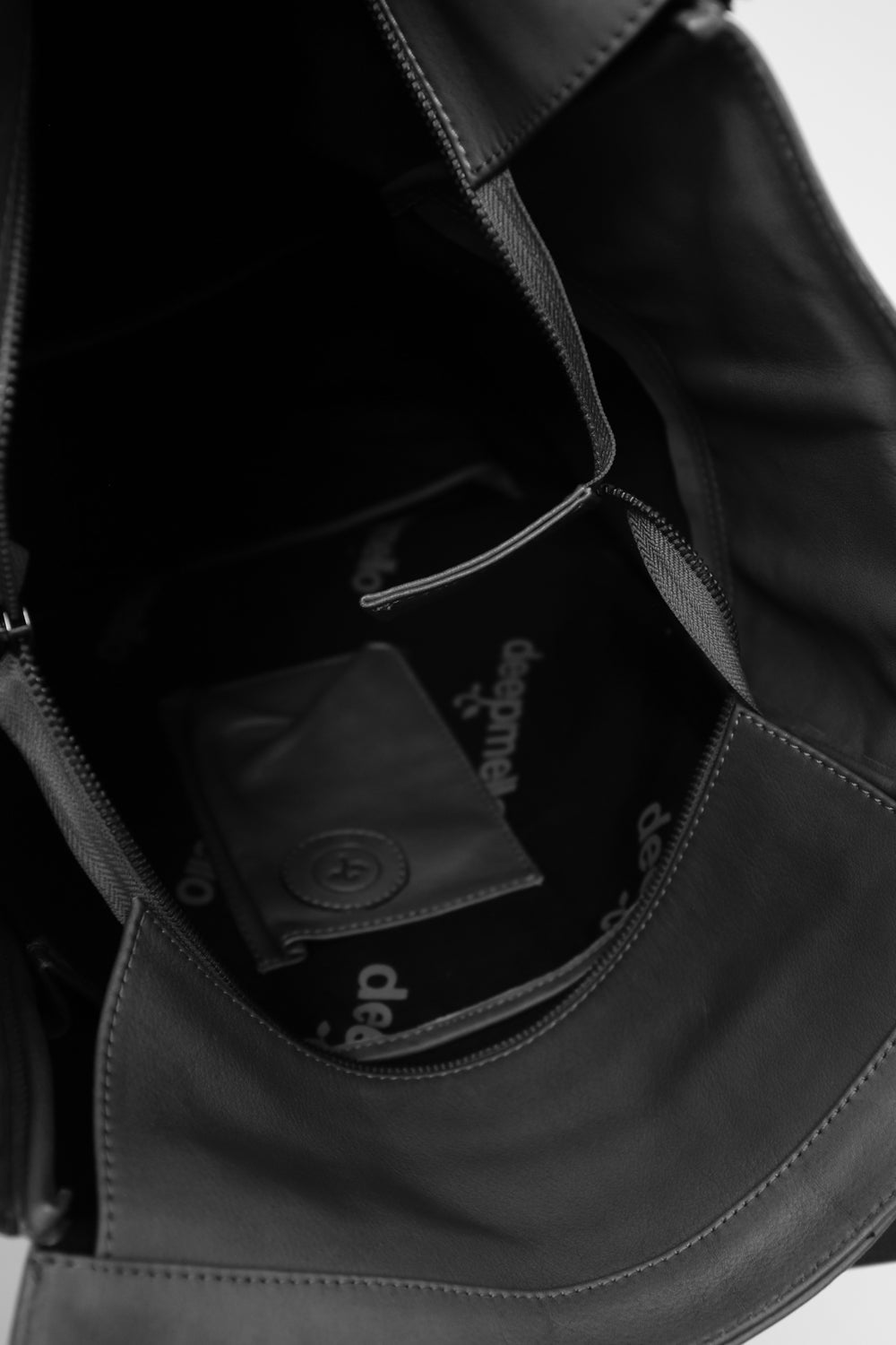 SUSTAINABLE LEATHER XL SHOPPER