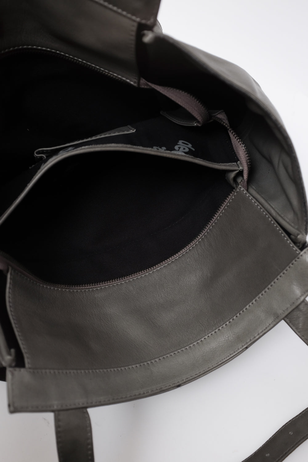 SUSTAINABLE LEATHER XL SHOPPER