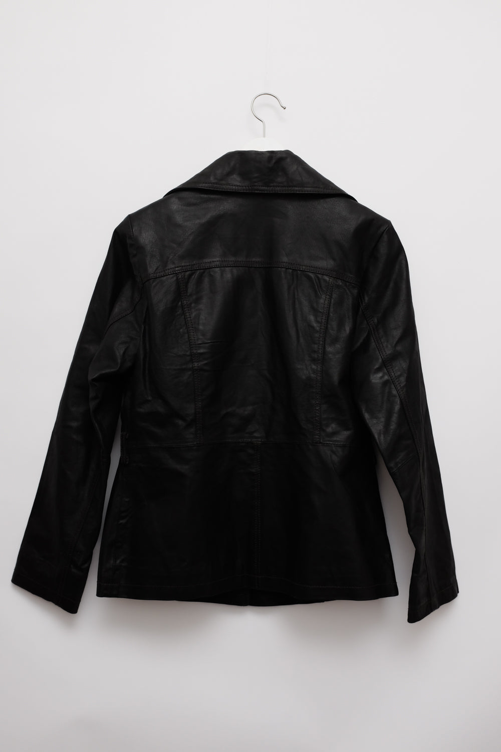 BLACK LEATHER VINTAGE JACKET