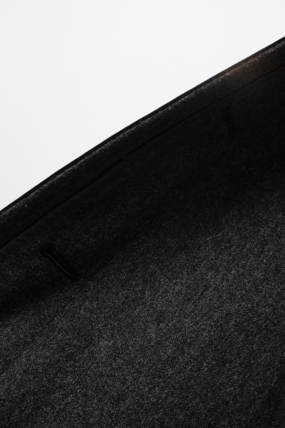BLACK WOOL ROUND SHOULDER OVERSIZE CAR COAT