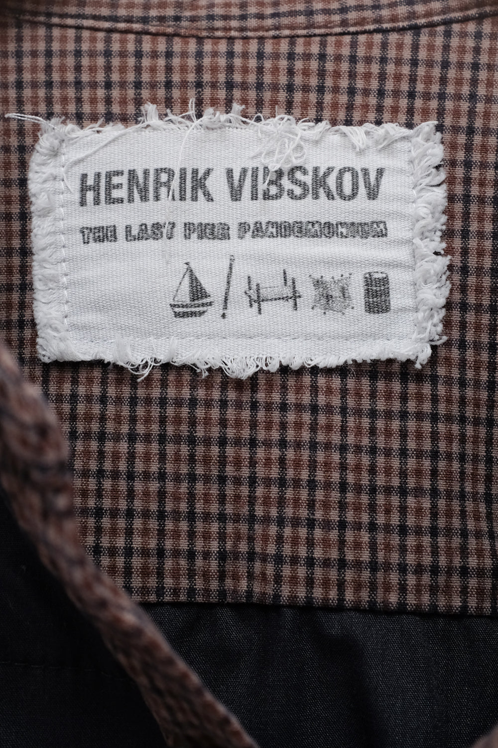 HENRIK VIBSKOV PURE COTTON CROP SHIRT