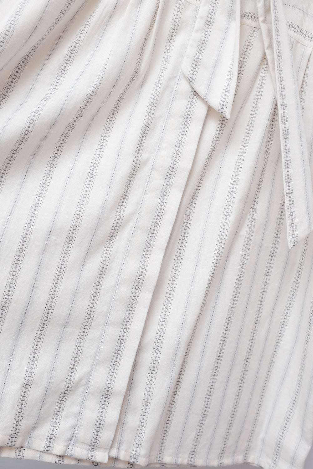 PURE COTTON VINTAGE BOW TIE BLOUSE