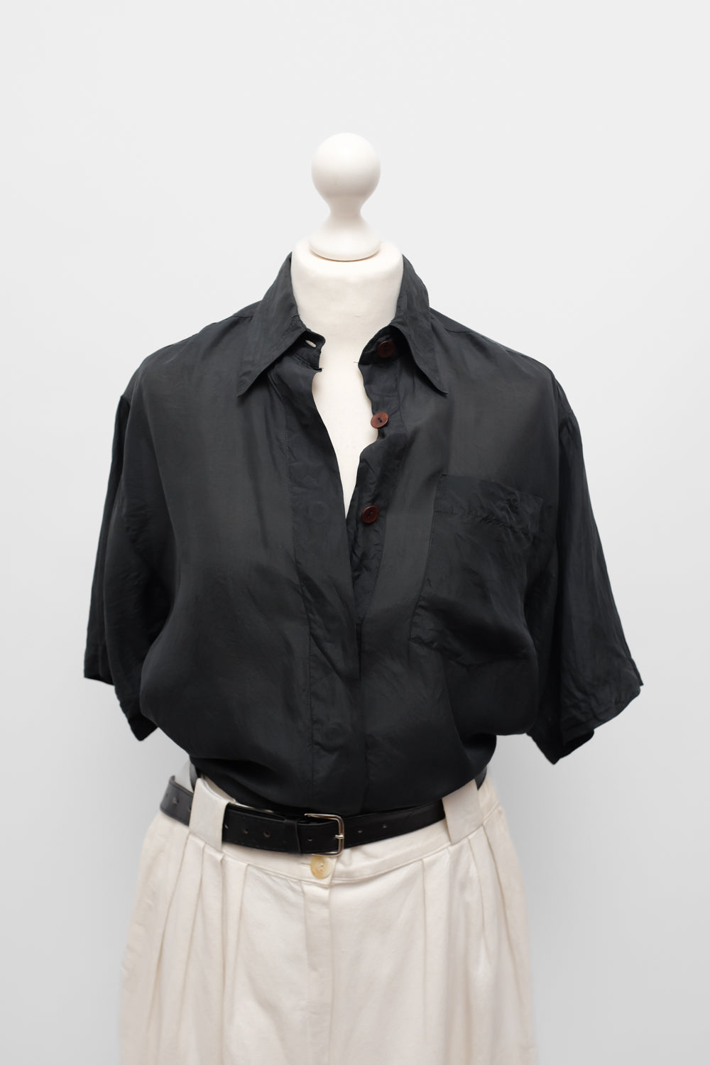 PURE TENDER SILK BLACK VINTAGE SHIRT