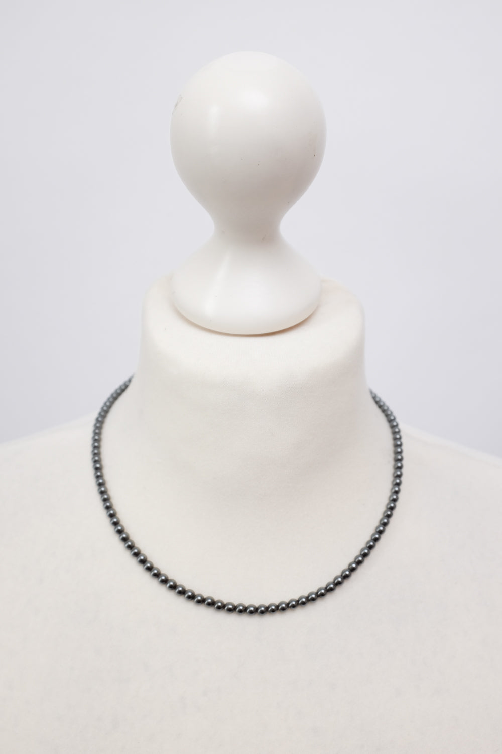 BLACK PEARL VINTAGE STERLING SILVER NECKLACE