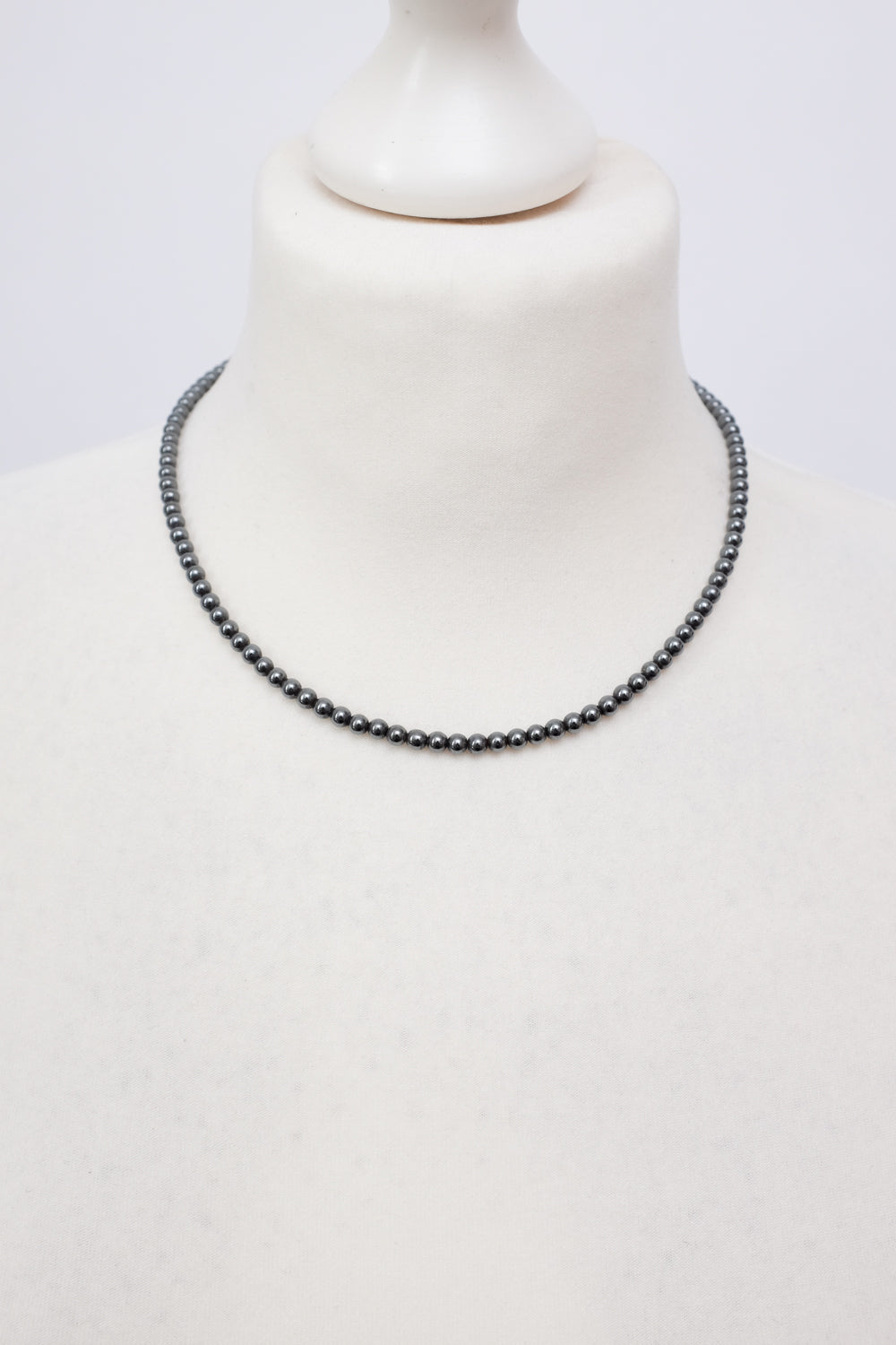 BLACK PEARL VINTAGE STERLING SILVER NECKLACE