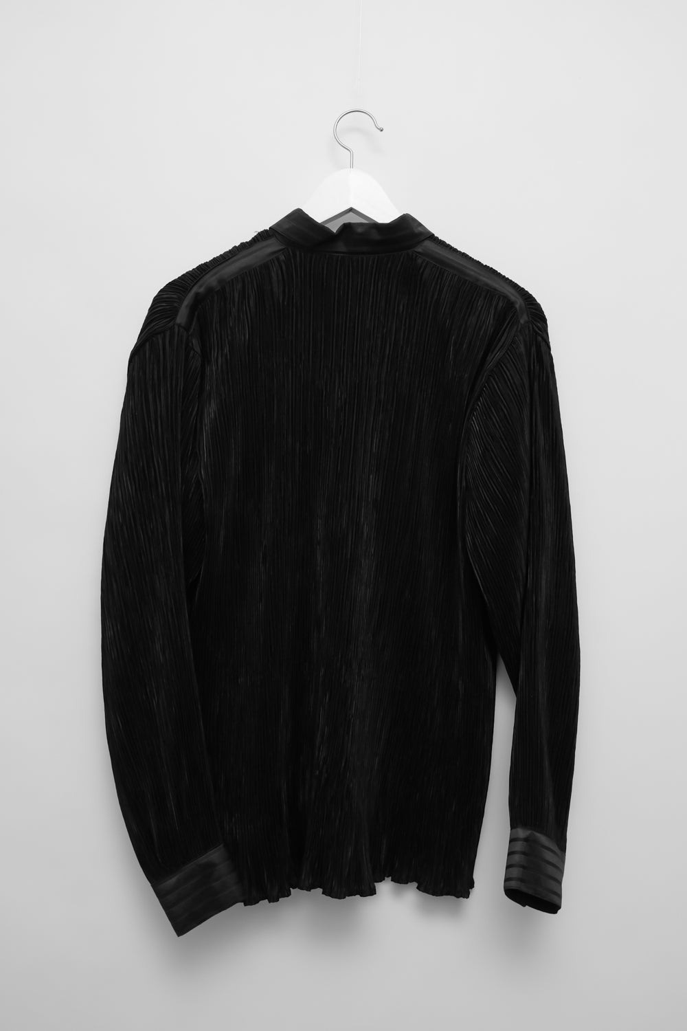PLEATS VINTAGE BLACK SHIRT JACKET